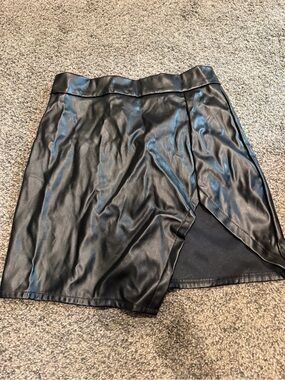 Choies Black Faux Leather Mini Skirt with Front Overlay